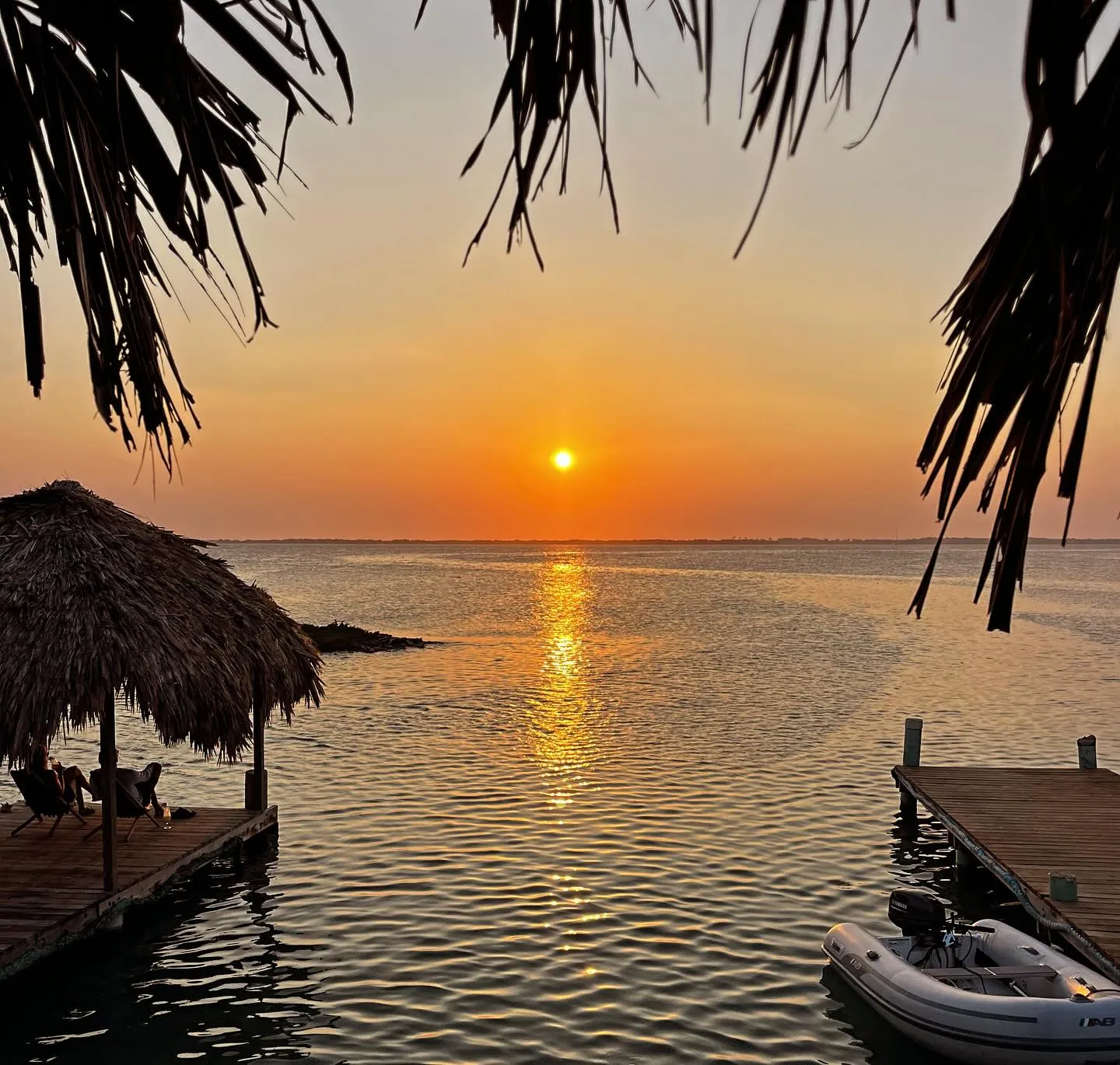 Spicy margaritas and Connect 4 on Tobacco Caye. Spicy margaritas and Connect 4 on Tobacco Caye.