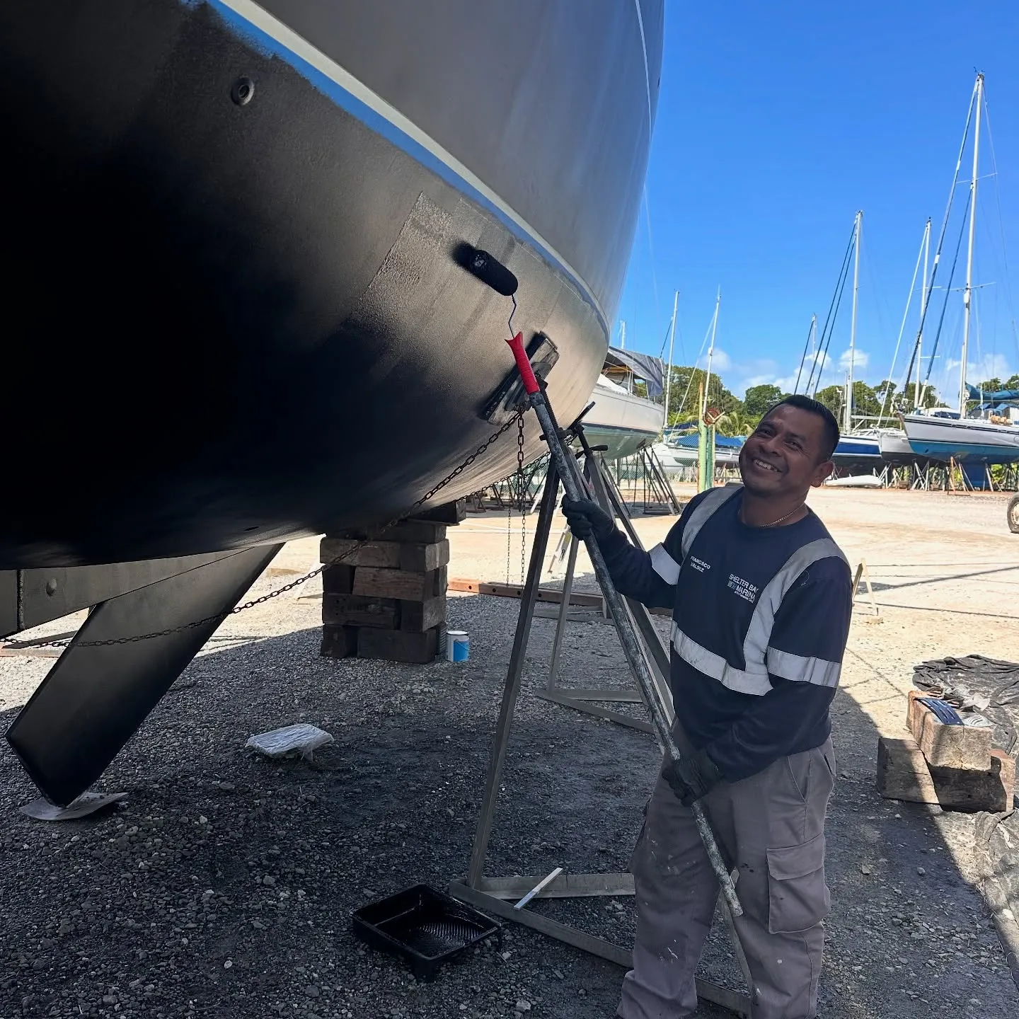 Fresh antifouling going on. Fresh antifouling going on.