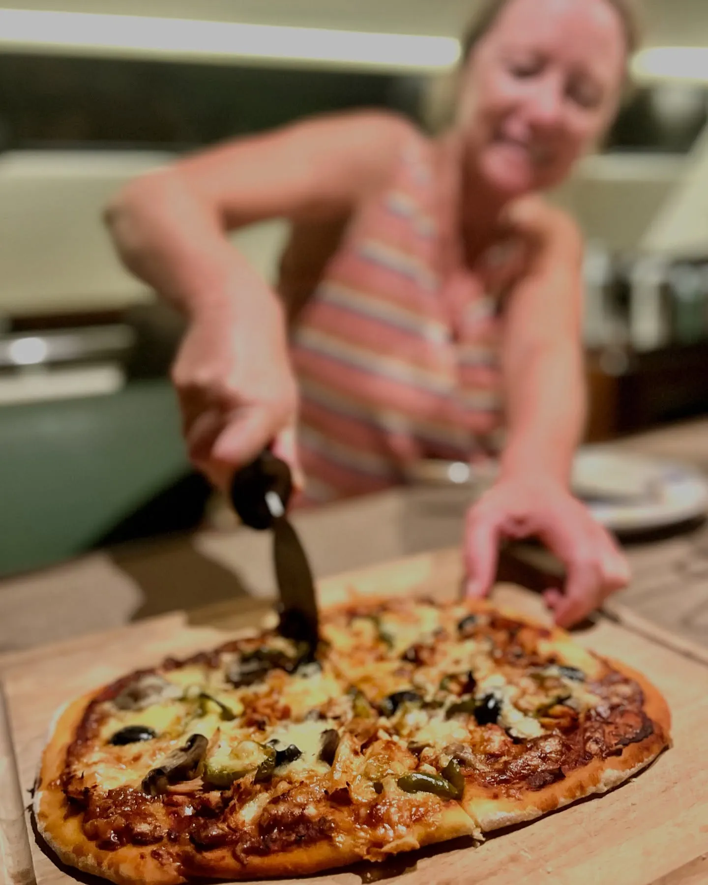 Friday pizza and movie night, in the middle of nowhere. Friday pizza and movie night, in the middle of nowhere.